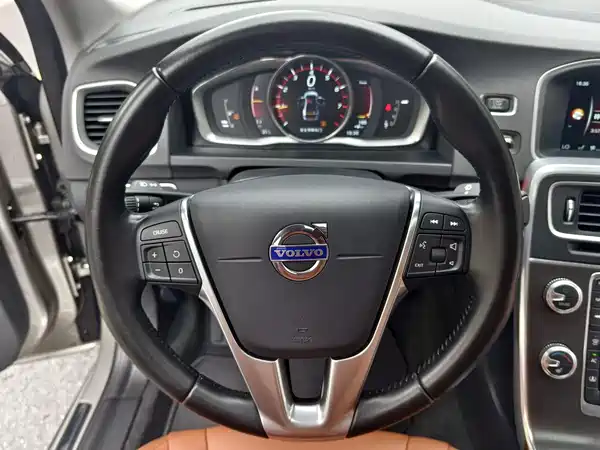 Volvo S60 2016