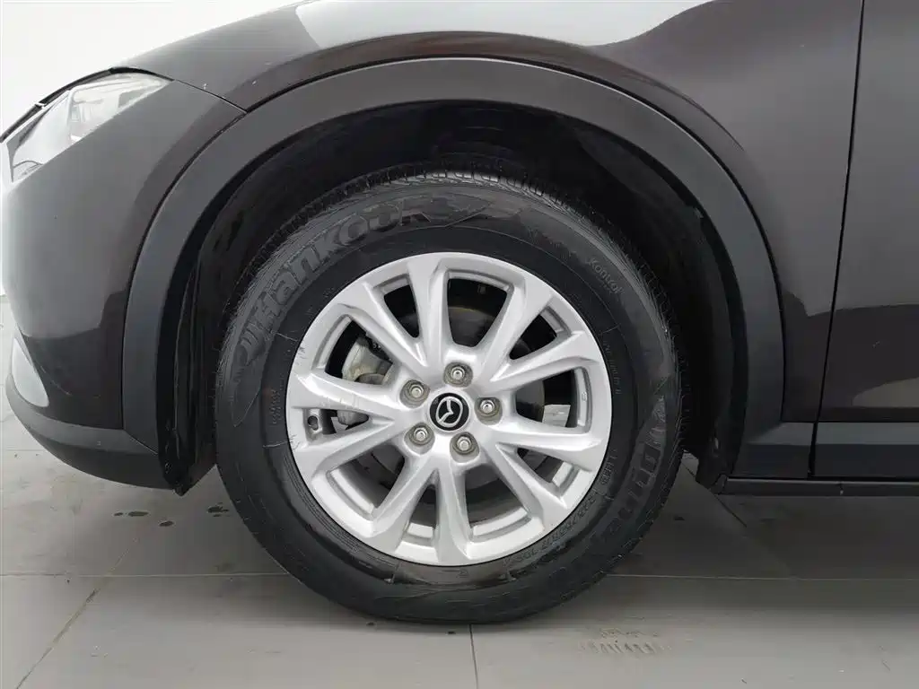 Mazda CX-4 2018 — фото 17