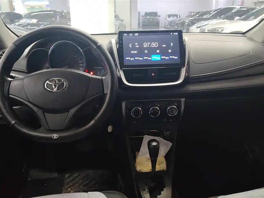 Toyota Vios 2018 — фото 12