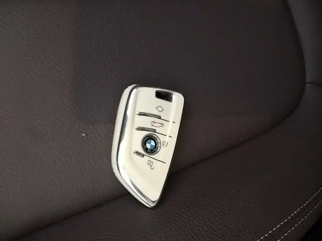 BMW X1 2020 — фото 9