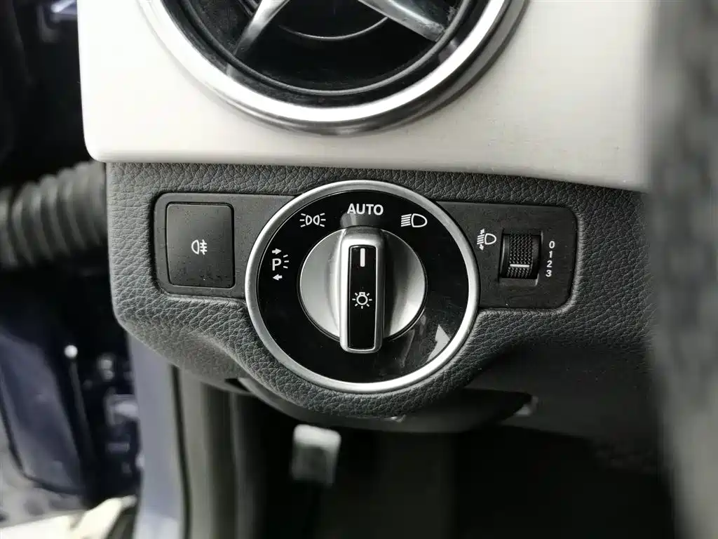 Mercedes-Benz GLK-Class 2014 — фото 21