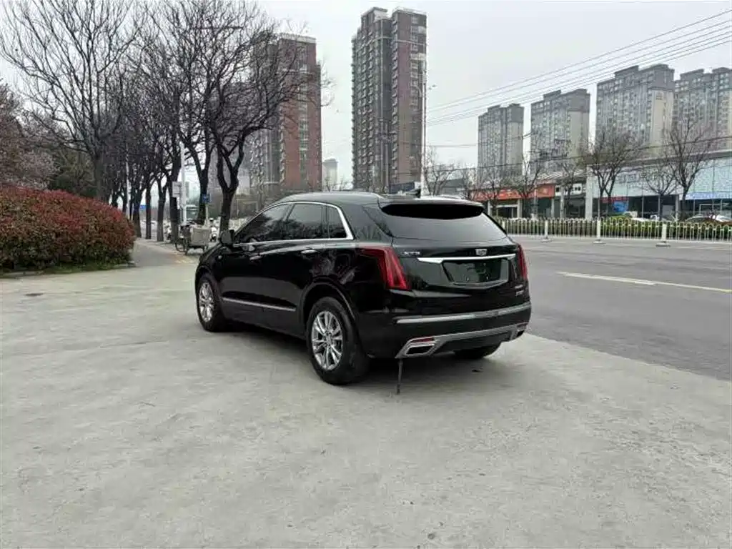 Cadillac XT5 2022 — фото 15