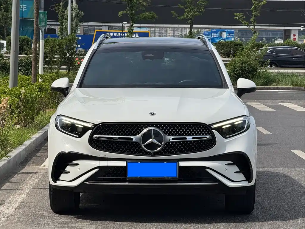Mercedes-Benz GLC 2023 — фото 2