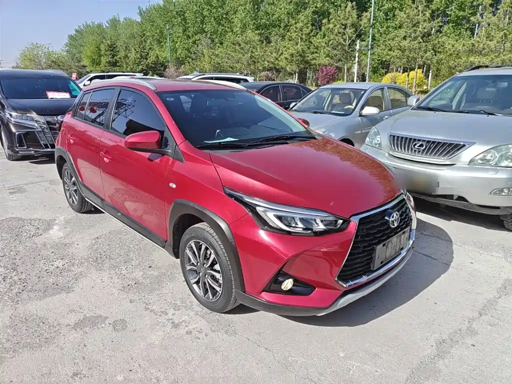 Toyota Yaris L 2020 — фото 22