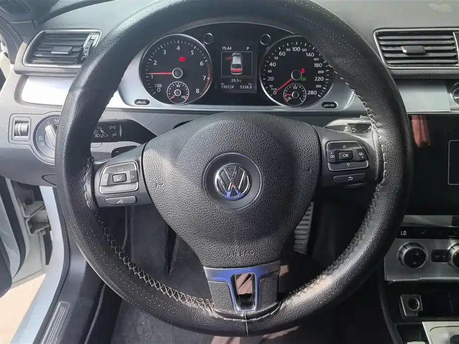 Volkswagen CC 2015 — фото 15