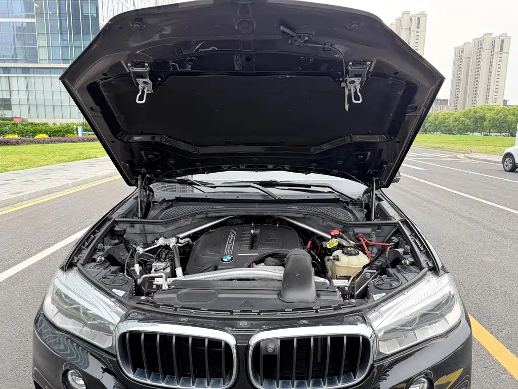 BMW X5 2018 — фото 23