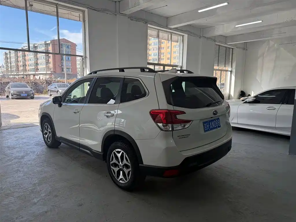 Subaru Forester 2022