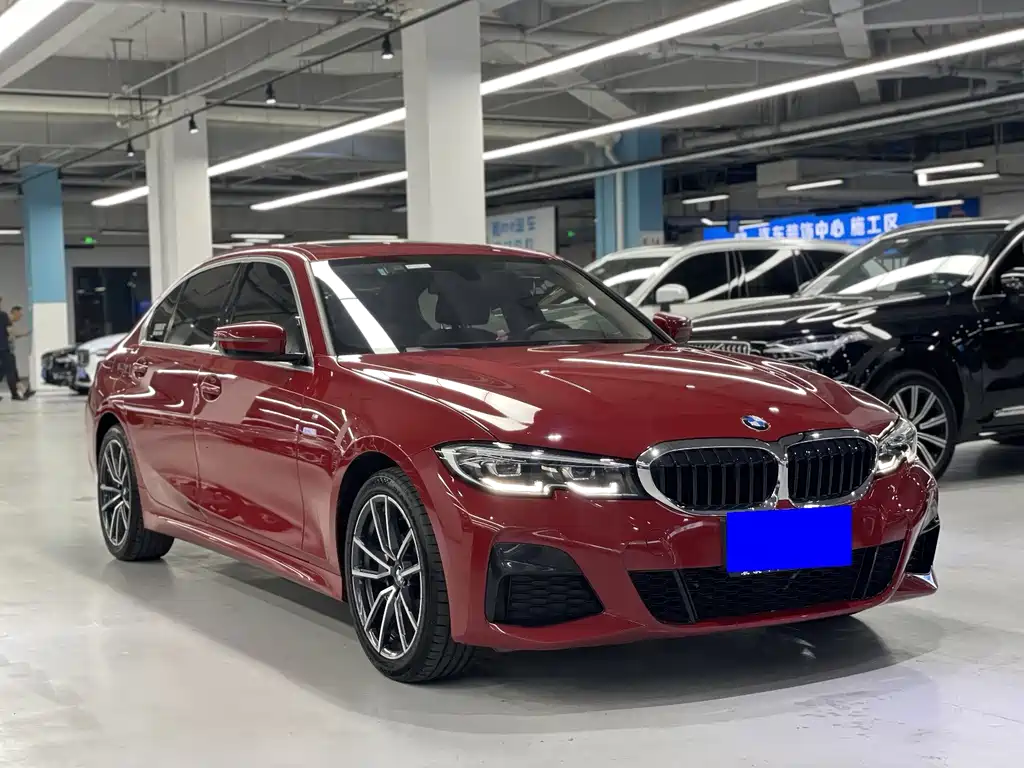 BMW 3 Series 2021