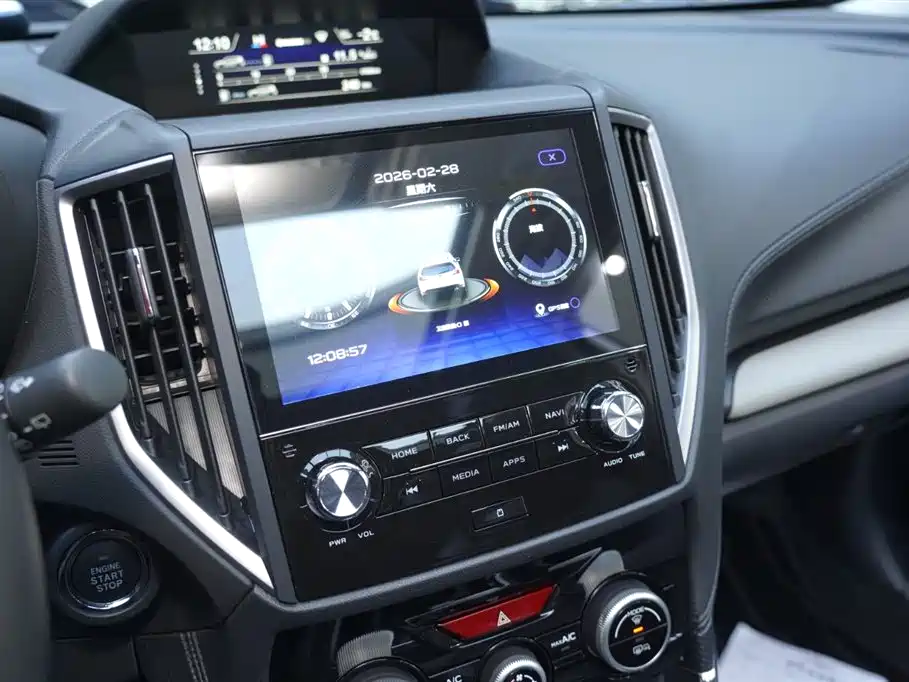 Subaru Forester 2024 — фото 12