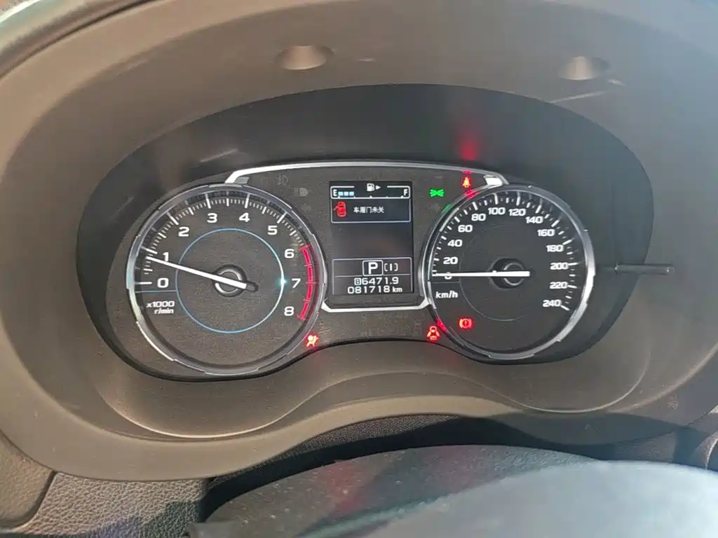 Subaru Forester 2017 — фото 12