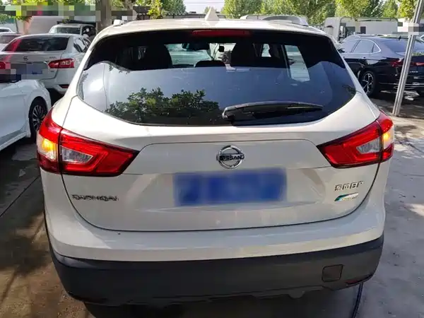 Nissan Qashqai 2016