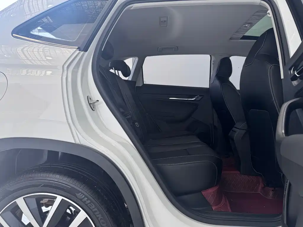 Skoda Kamiq 2022 — фото 10