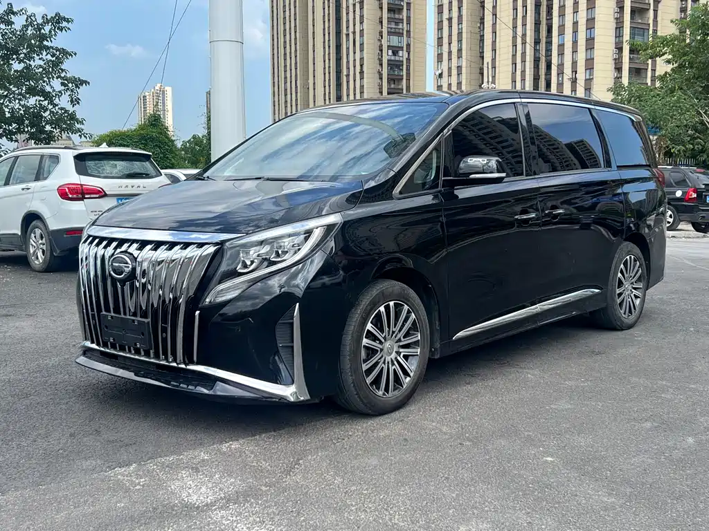 GAC Trumpchi M8 2022 — фото 1