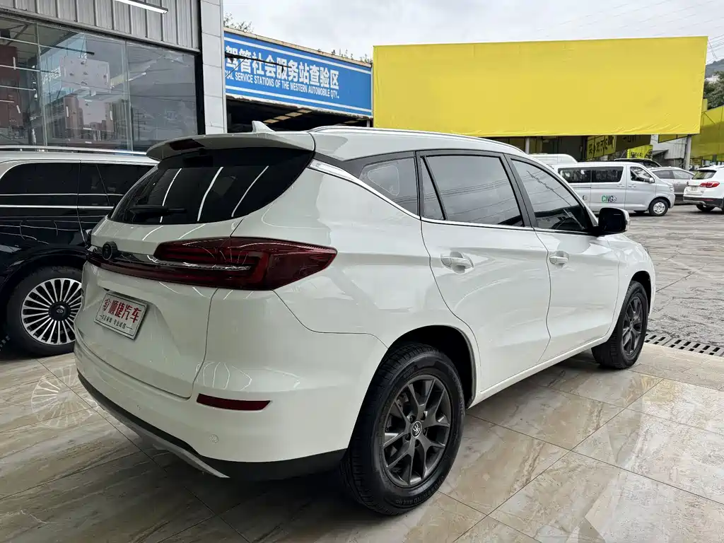 BYD Song 2022 — фото 10