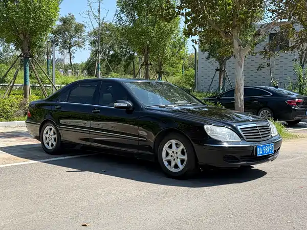 Mercedes-Benz S-Class 2004