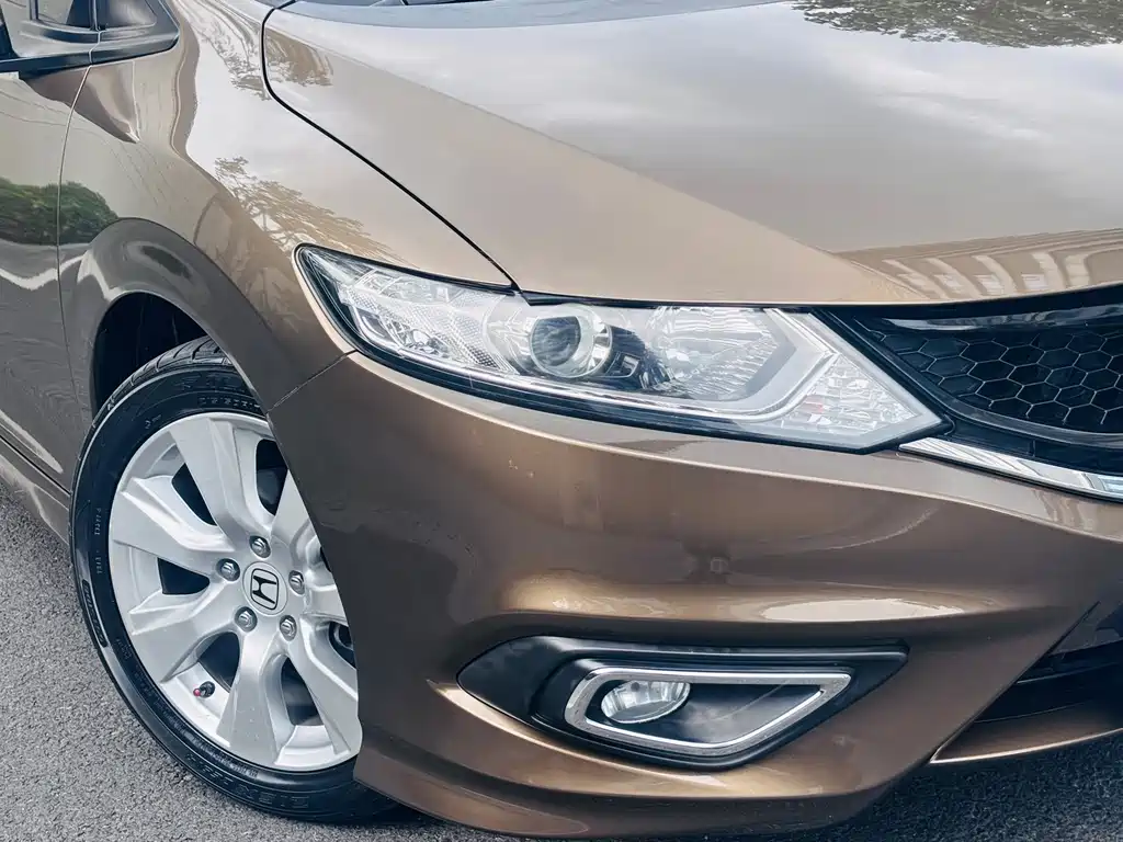Honda Jade 2016 — фото 8