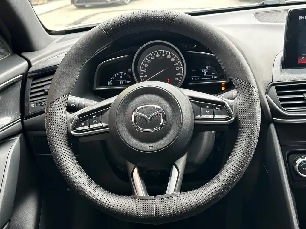 Mazda CX-4 2020 — фото 8