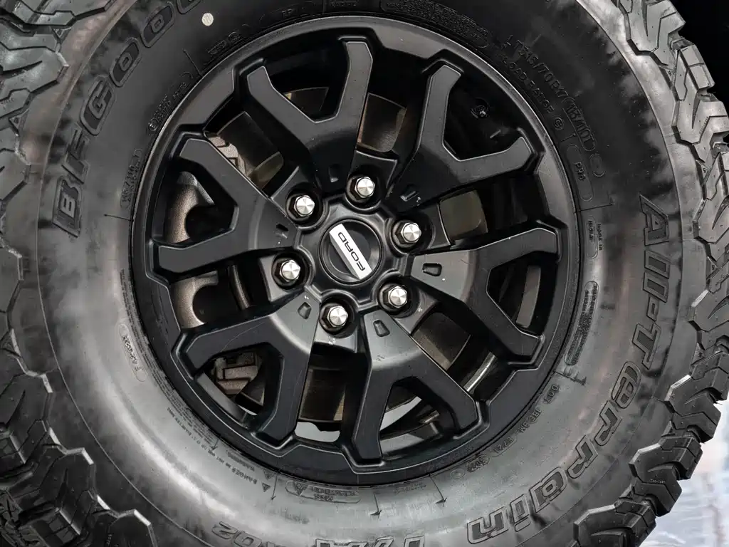 Ford F-150 Raptor 2023 — фото 6