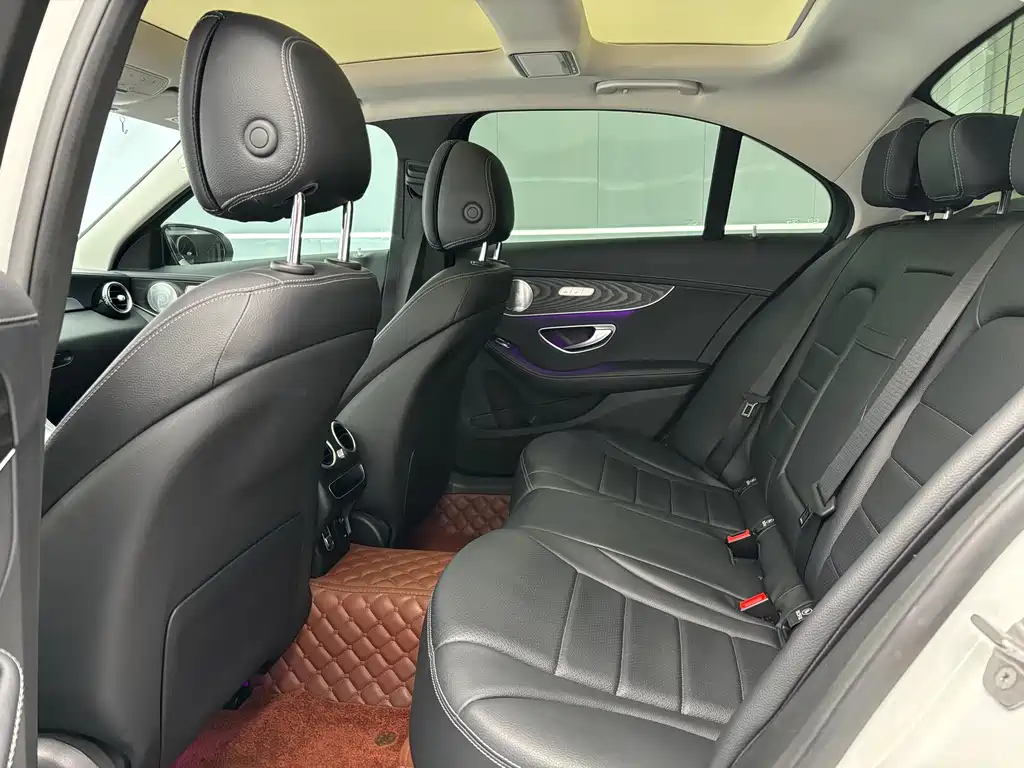 Mercedes-Benz C-Class 2022 — фото 14