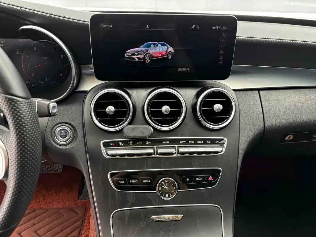 Mercedes-Benz C-Class 2022 — фото 18