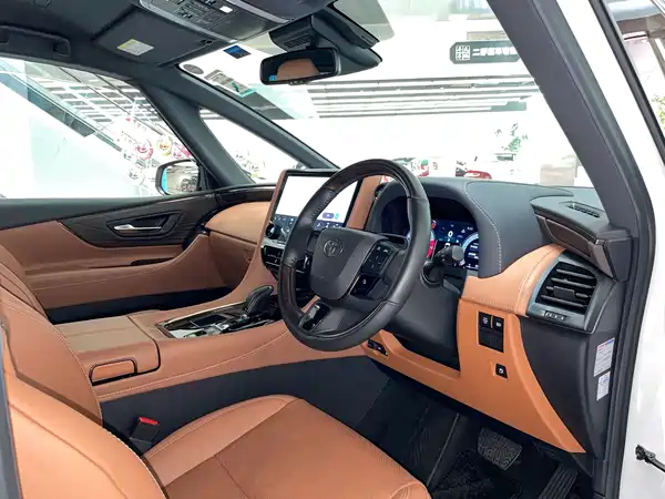 Toyota Vellfire 2026