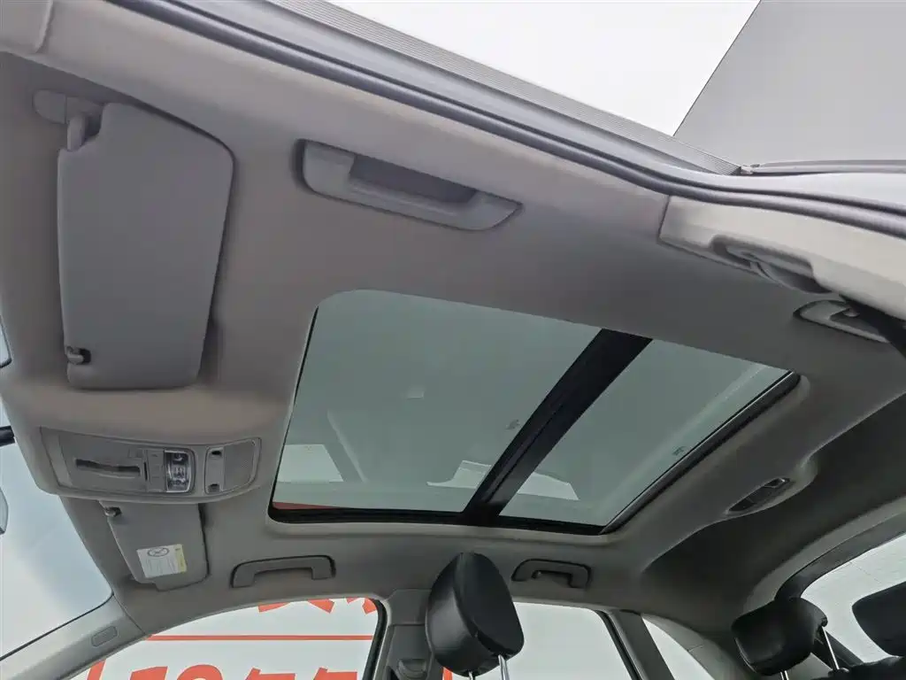 Audi Q3 2018 — фото 14