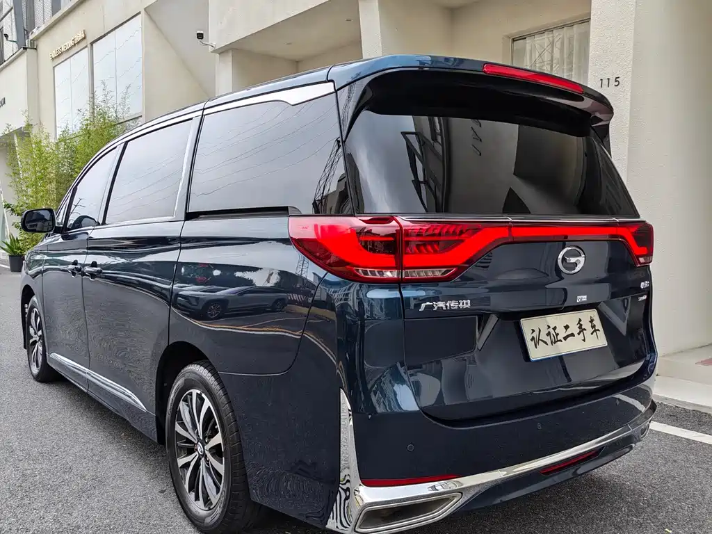 GAC Motor Trumpchi M8 2022 — фото 6