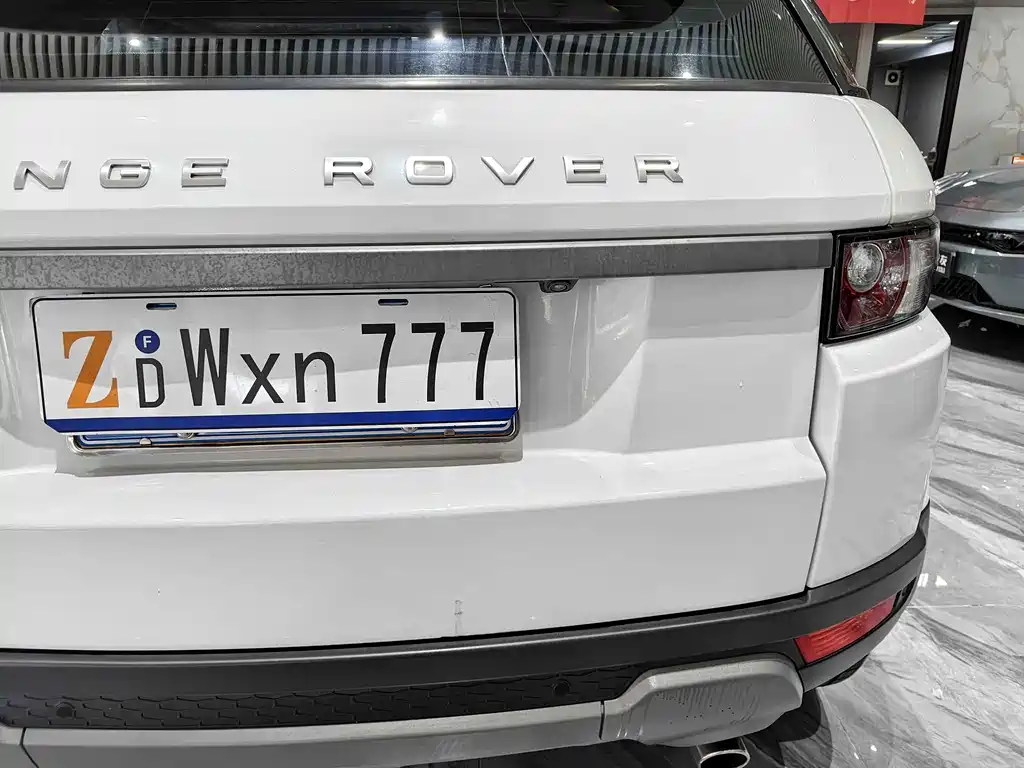 Land Rover Range Rover Evoque 2015 — фото 9