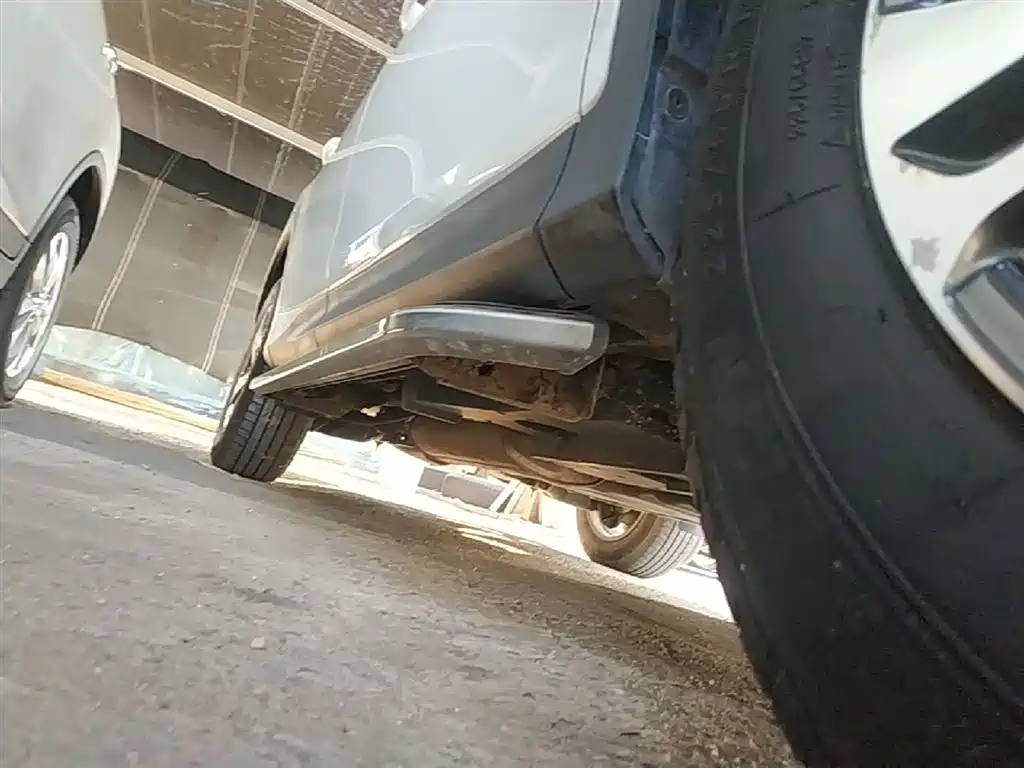 Toyota RAV4 2015 — фото 21