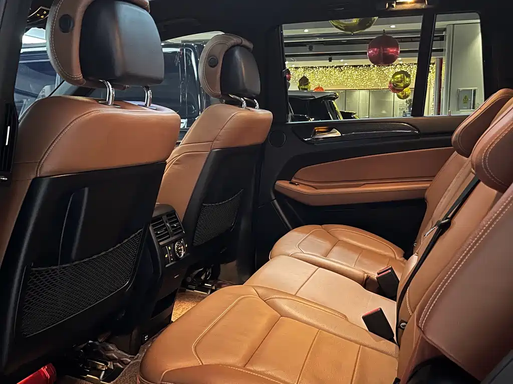 Mercedes-Benz GLS 2018 — фото 15