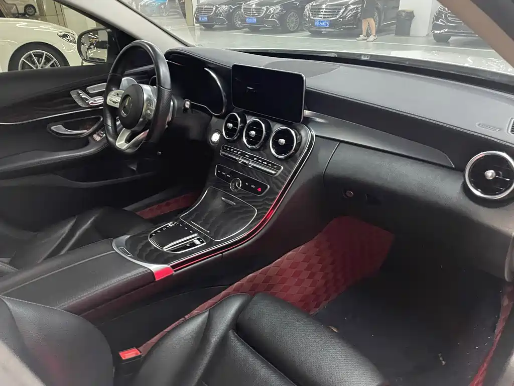 Mercedes-Benz C-Class 2021