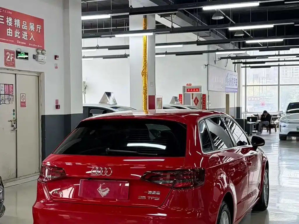 Audi A3 2016 — фото 9