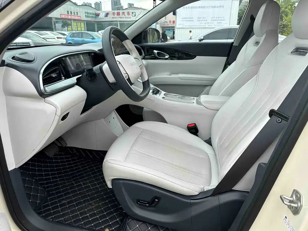 Geely Galaxy Starwish 2024