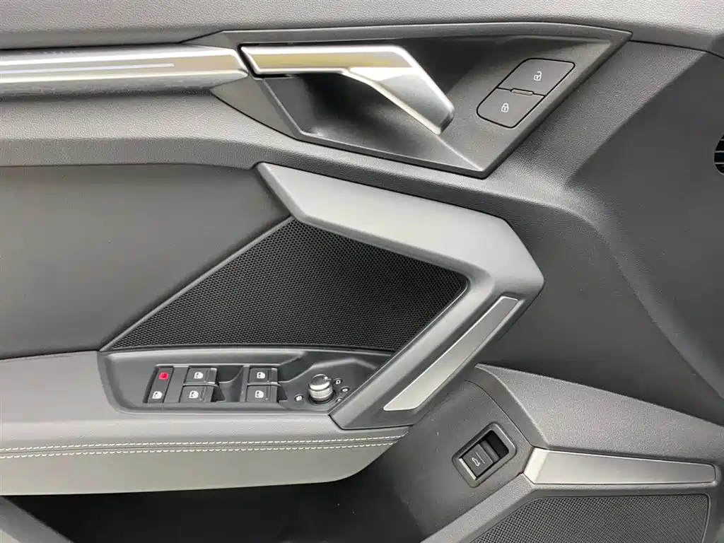 Audi A3 2025 — фото 25