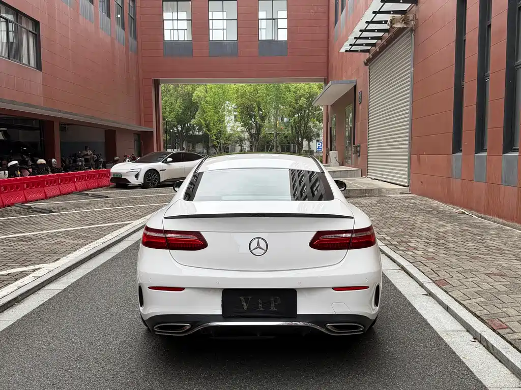 Mercedes-Benz E-Class 2020 — фото 20