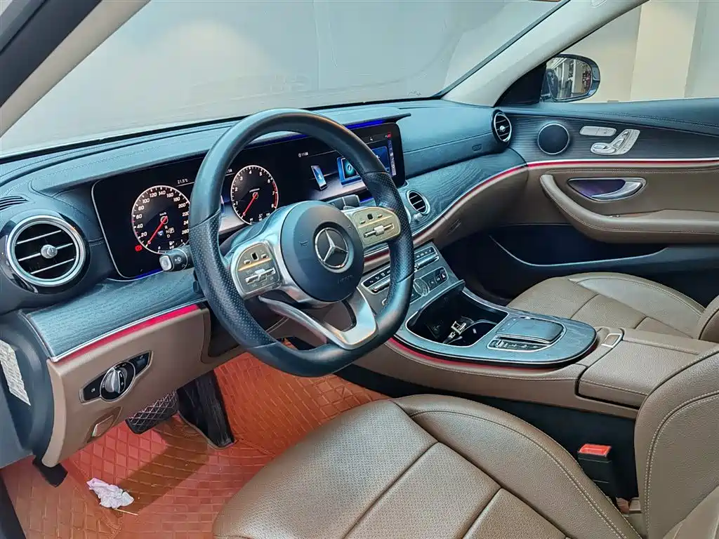 Mercedes-Benz E-Class 2019 — фото 8