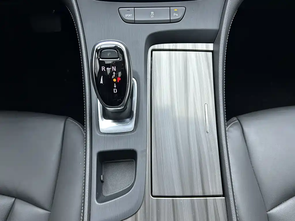 Buick LaCrosse 2022 — фото 18