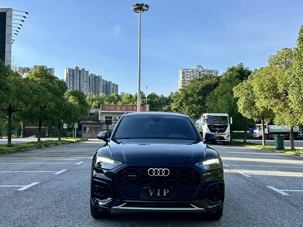 Audi Q5L 2024 — фото 3
