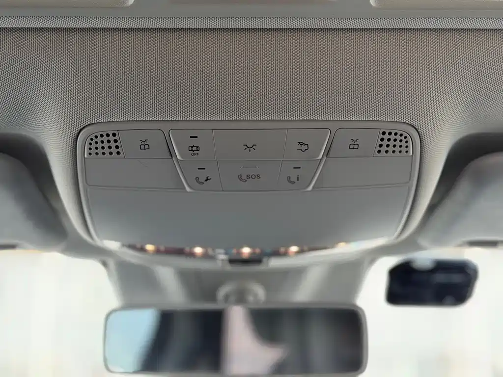 Mercedes-Benz E-Class 2017 — фото 14