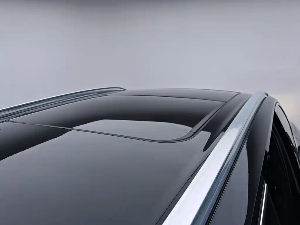 Volvo XC90 2022 — фото 21