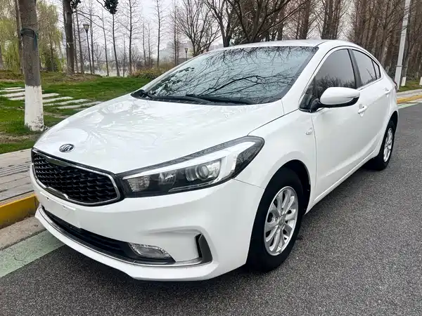 Kia K3 2016