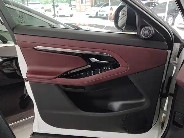Land Rover Range Rover Evoque 2022