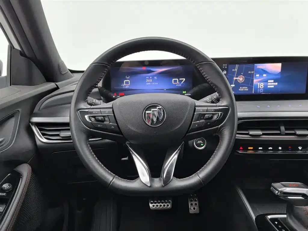 Buick Verano 2023 — фото 11