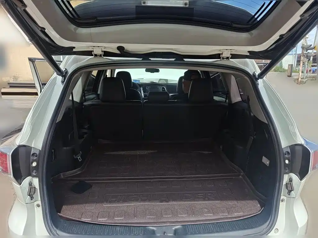 Toyota Highlander 2016 — фото 20