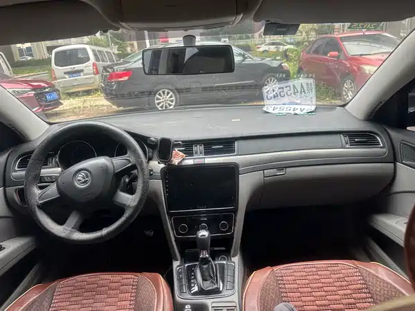 Skoda Superb 2014
