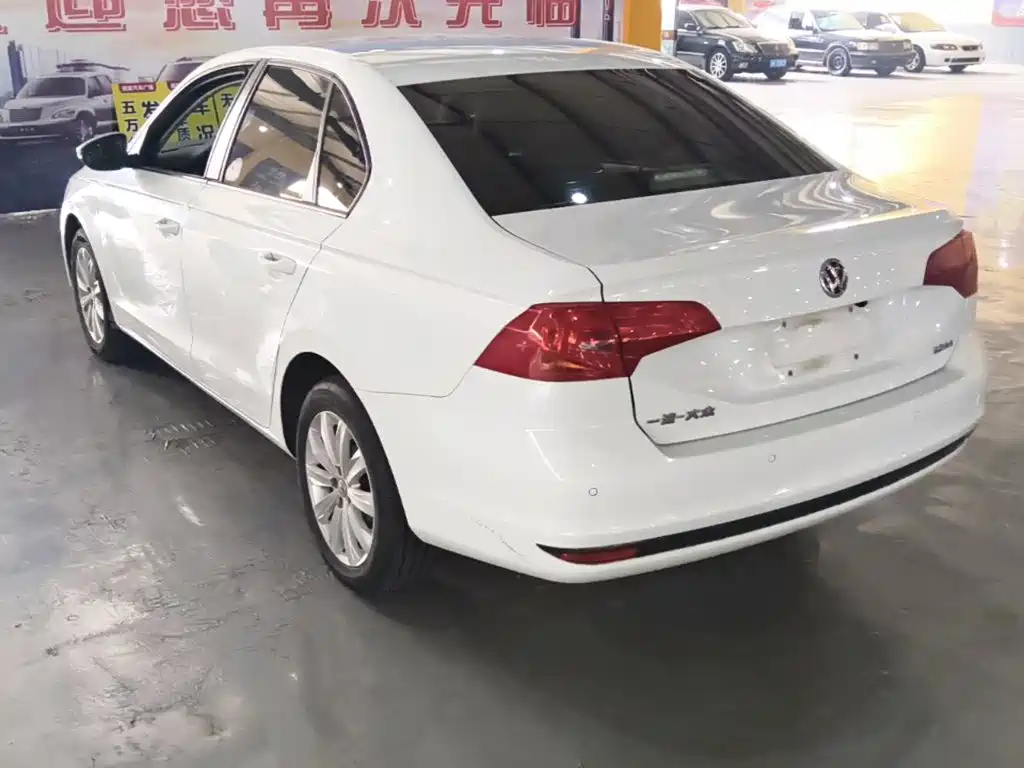 Volkswagen Bora 2022