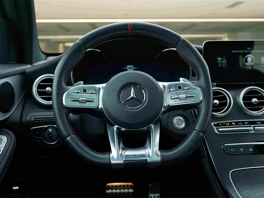 Mercedes-Benz GLC AMG 2021 — фото 16
