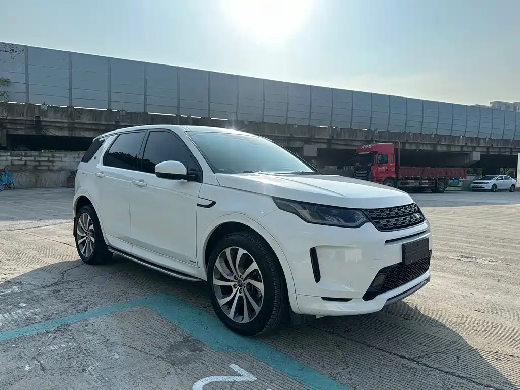 Land Rover Discovery Sport 2020 — фото 3