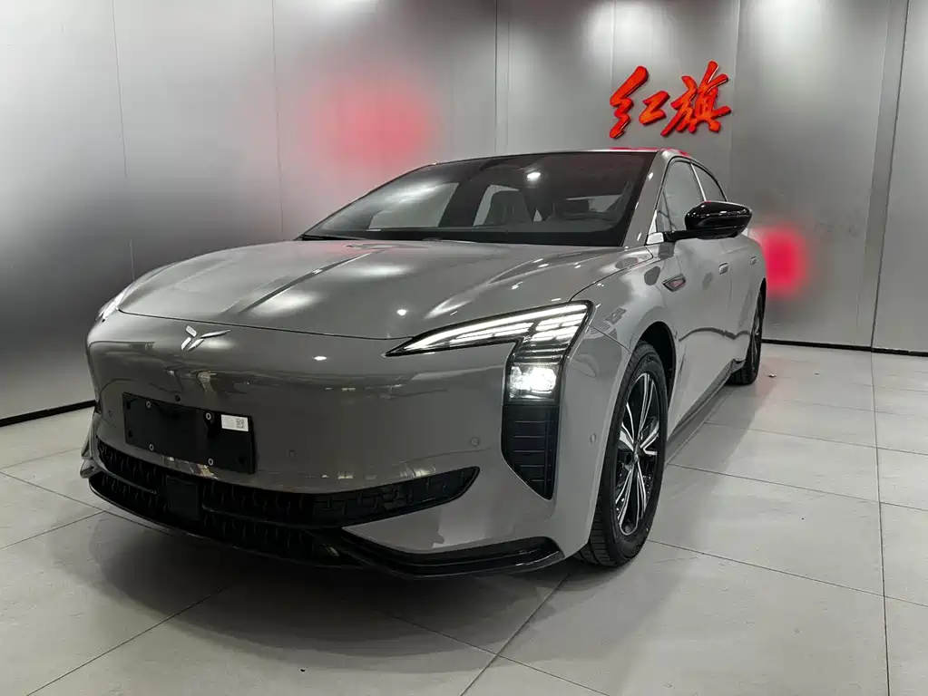 Hongqi EH7 2024