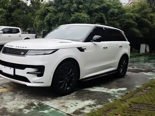 Land Rover Range Rover Sport 2024